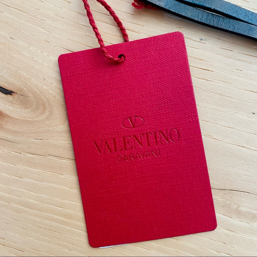 Valentino Garavani Leather Heart Bag Charm/Key Charm NWT - Picture 11 of 16